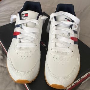 White brand new Tommy Hilfiger sneakers